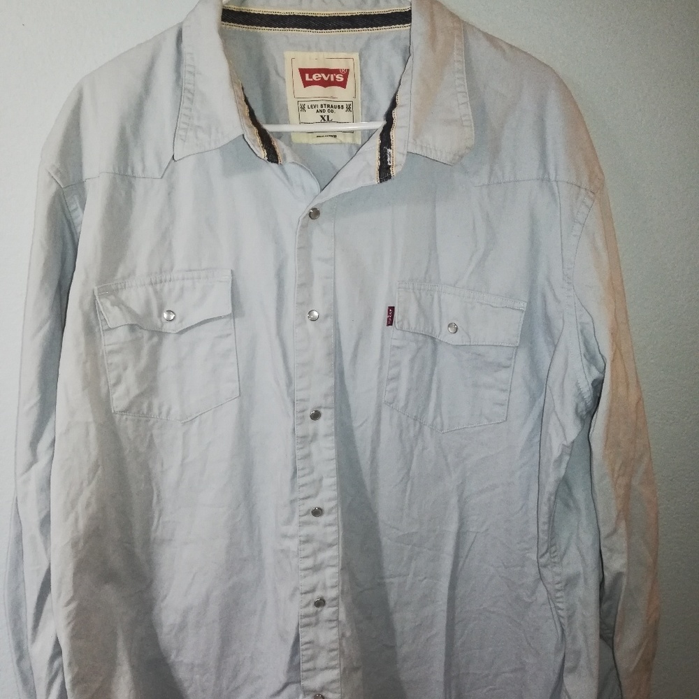 Levi's classic jean shirt Size XL